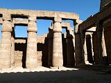 Louxor Temple Cour Ramses 2 0030